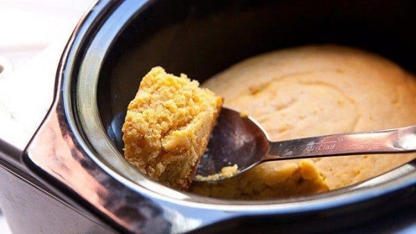 Slow cooker corn bread